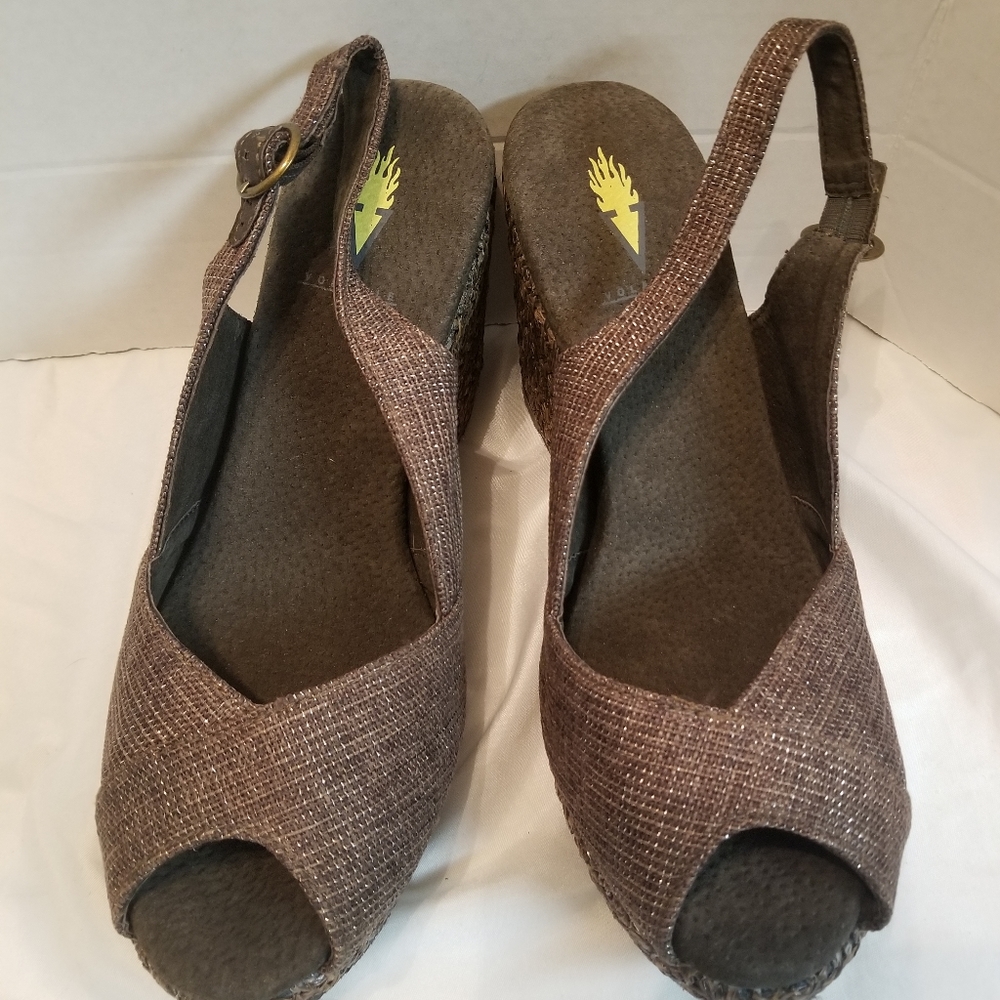 Volatile brown wedges size 9